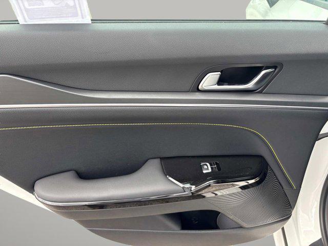 new 2025 Kia K5 car, priced at $38,325