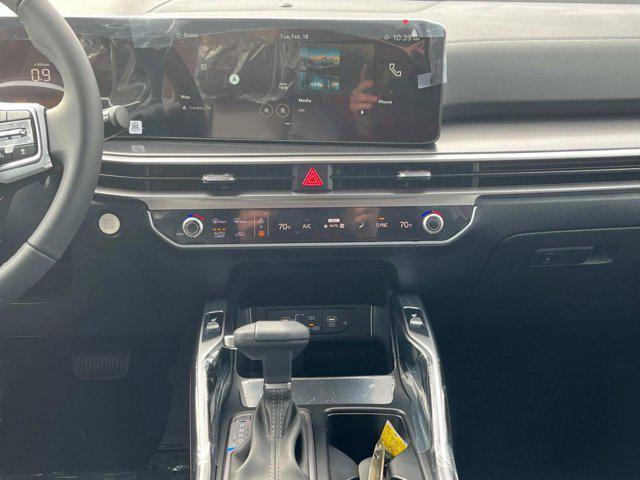 new 2025 Kia Sorento car, priced at $38,325