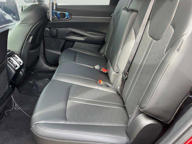 new 2025 Kia Sorento car, priced at $37,892