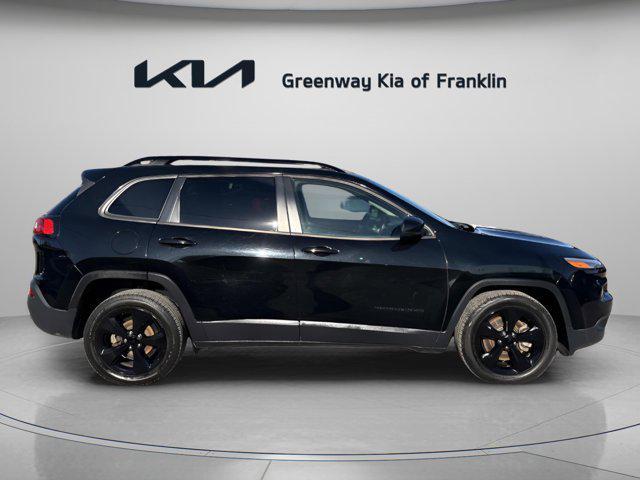 used 2018 Jeep Cherokee car, priced at $13,300