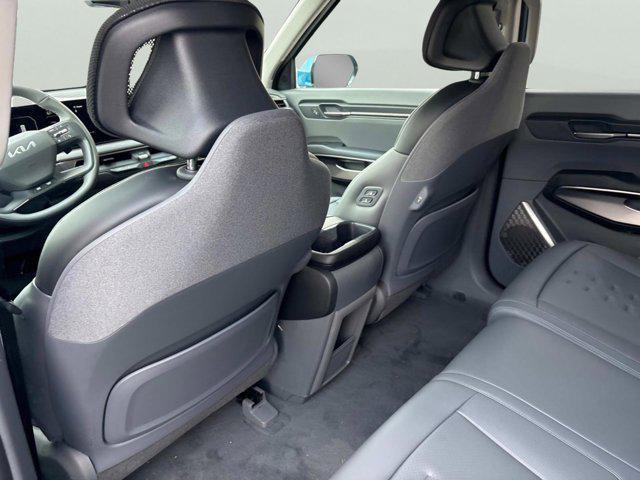 new 2026 Kia EV9 car, priced at $66,315