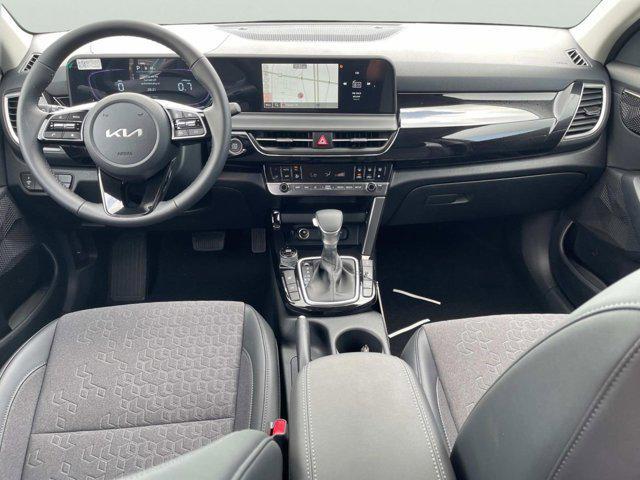 new 2025 Kia Seltos car, priced at $27,780