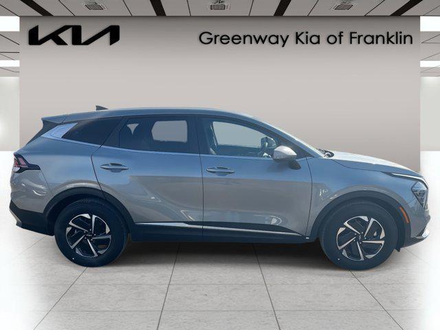 new 2025 Kia Sportage Hybrid car, priced at $29,640