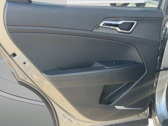 new 2025 Kia Sportage Hybrid car, priced at $29,390