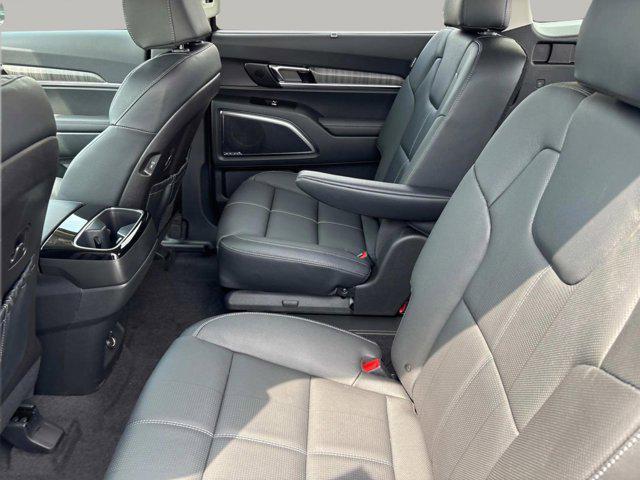 new 2025 Kia Telluride car, priced at $47,430