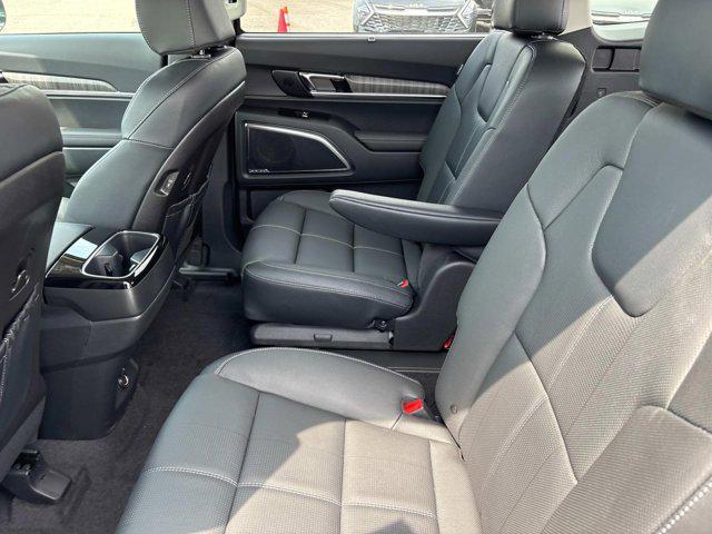 new 2025 Kia Telluride car, priced at $47,430