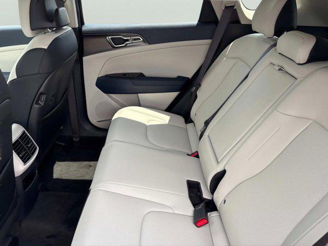 new 2025 Kia Sportage Hybrid car, priced at $33,510