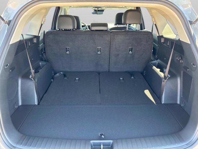 new 2025 Kia Sorento car, priced at $36,825