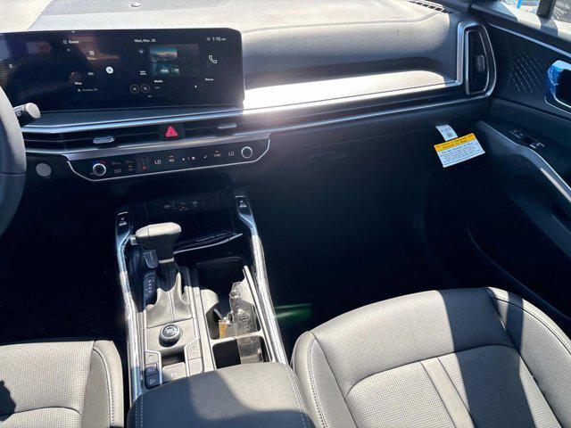 new 2025 Kia Sorento car, priced at $36,325