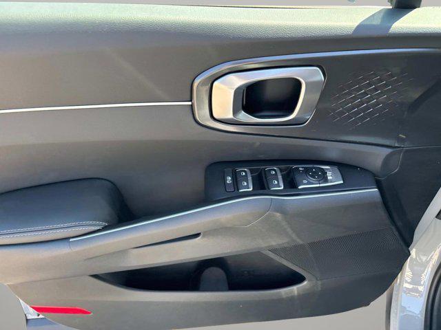 new 2025 Kia Sorento car, priced at $36,825
