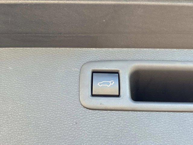 used 2023 Toyota Highlander car, priced at $36,060