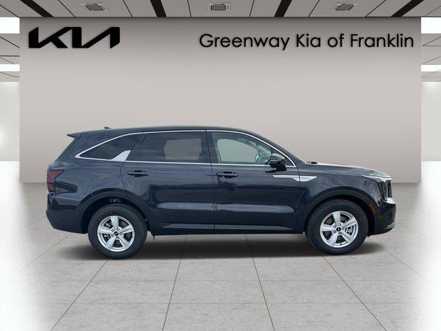 new 2025 Kia Sorento car, priced at $33,590