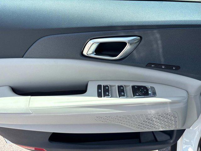 new 2025 Kia Carnival car, priced at $42,695