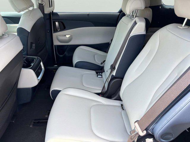 new 2025 Kia Carnival car, priced at $42,695