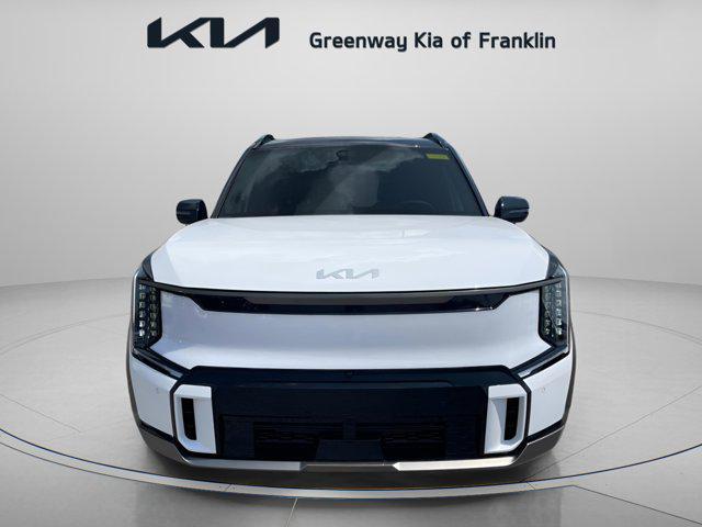 new 2026 Kia EV9 car, priced at $77,010