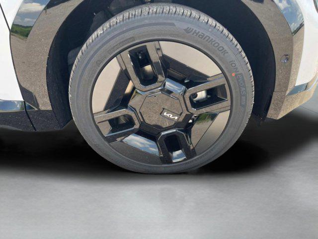 new 2026 Kia EV9 car, priced at $77,010