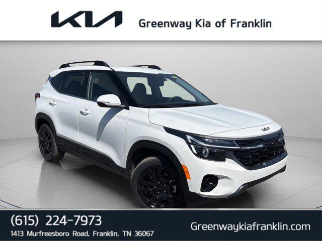 new 2025 Kia Seltos car, priced at $30,000