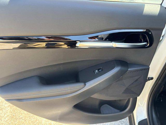 new 2025 Kia Seltos car, priced at $30,000