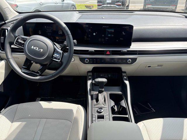 new 2025 Kia Sorento car, priced at $39,575