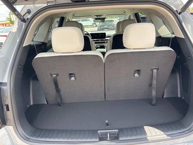 new 2025 Kia Sorento car, priced at $39,575