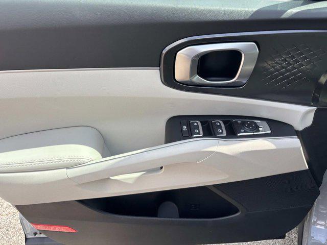 new 2025 Kia Sorento car, priced at $39,575