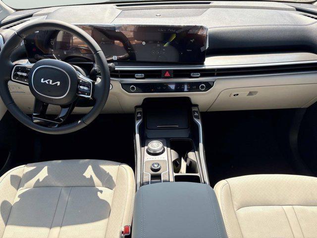 new 2025 Kia Sorento Hybrid car, priced at $38,438