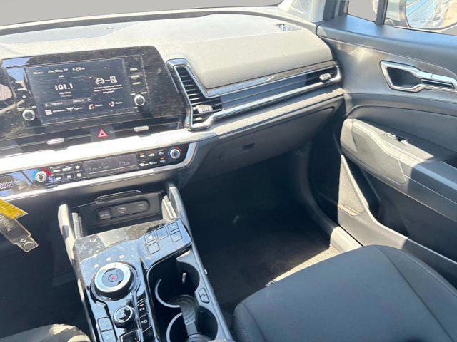 new 2025 Kia Sportage Hybrid car, priced at $31,410