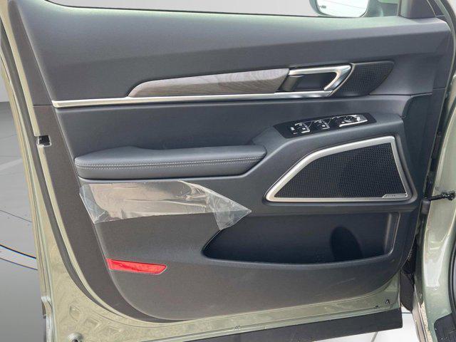 new 2025 Kia Telluride car, priced at $48,555