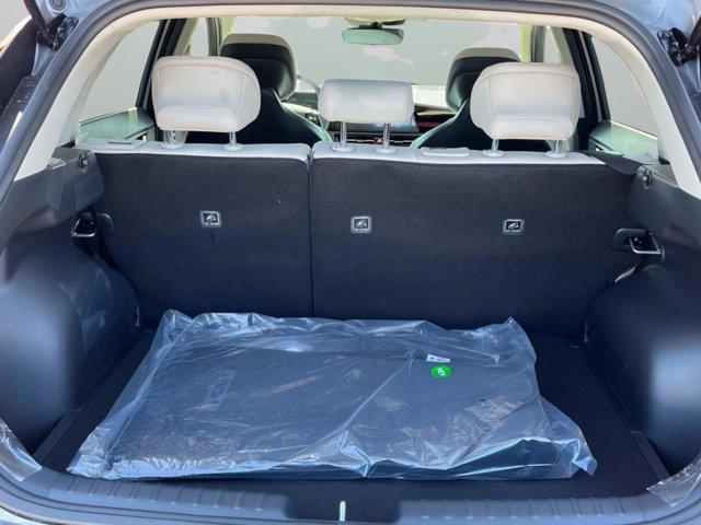 new 2025 Kia Niro car, priced at $30,340