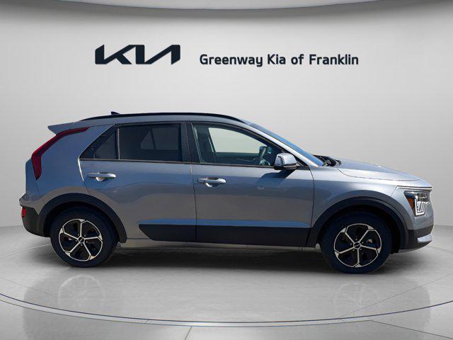 new 2025 Kia Niro car, priced at $30,340