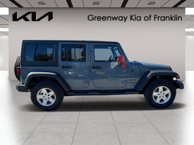 used 2015 Jeep Wrangler Unlimited car, priced at $18,627