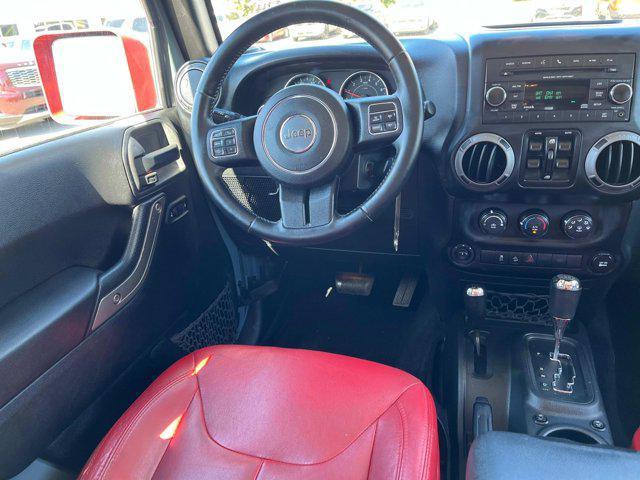 used 2015 Jeep Wrangler Unlimited car, priced at $18,627