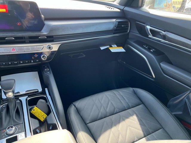 new 2025 Kia Telluride car, priced at $49,555