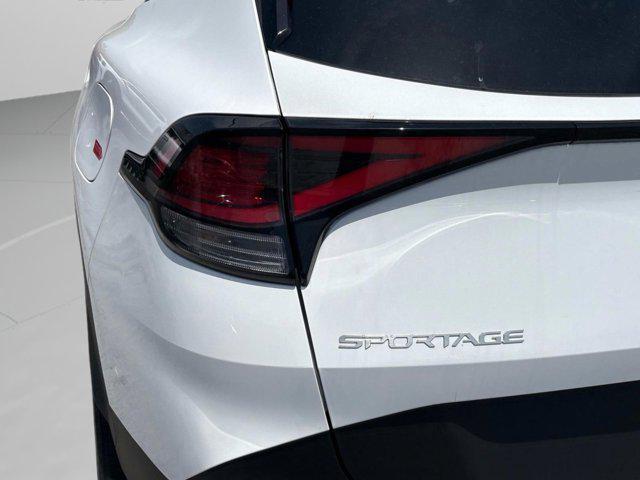 new 2025 Kia Sportage car, priced at $32,005
