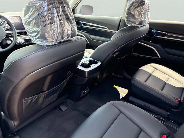 new 2025 Kia Telluride car, priced at $40,560