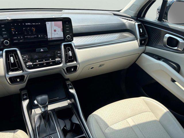 used 2022 Kia Sorento car, priced at $28,900