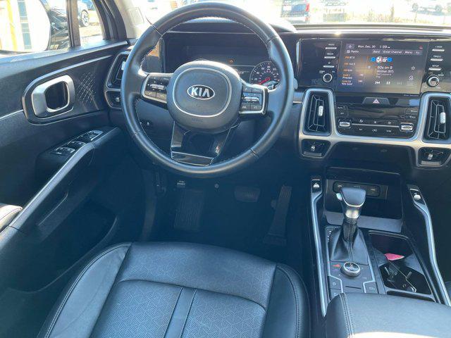 used 2021 Kia Sorento car, priced at $25,754