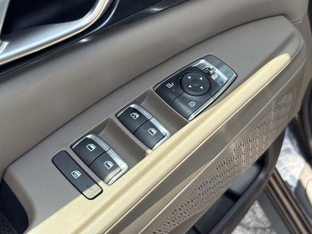 new 2025 Kia Carnival car, priced at $38,530