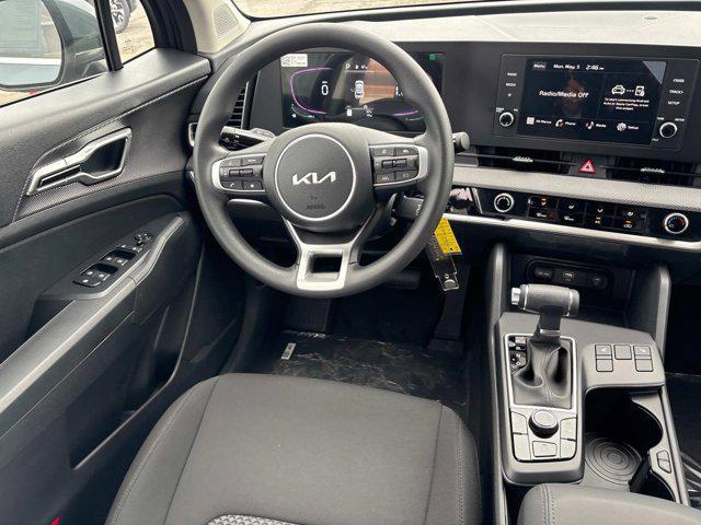new 2025 Kia Sportage car, priced at $29,905