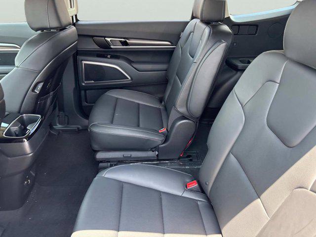 new 2025 Kia Telluride car, priced at $43,025