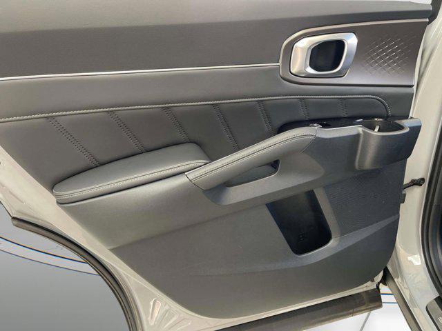 new 2025 Kia Sorento car, priced at $41,285