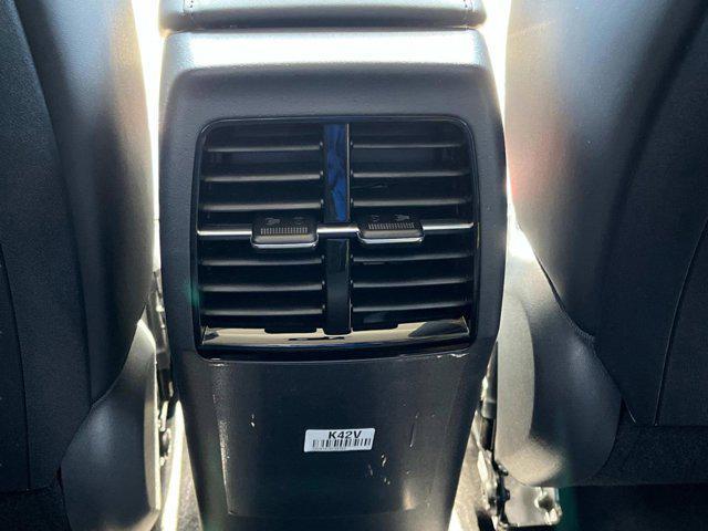 new 2025 Kia Niro car, priced at $32,535