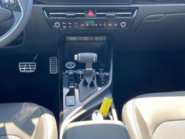 new 2025 Kia Niro car, priced at $32,535