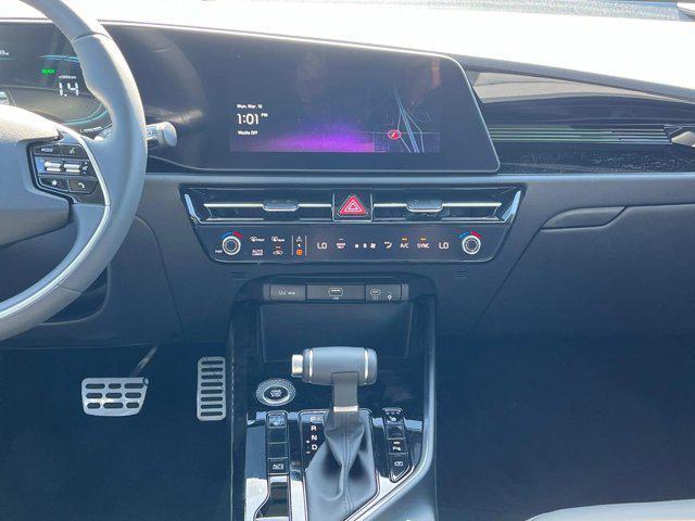 new 2025 Kia Niro car, priced at $32,535