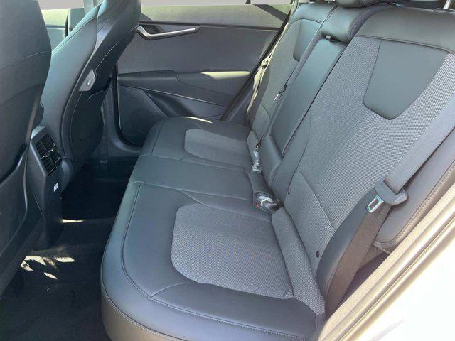 new 2025 Kia Niro car, priced at $32,535