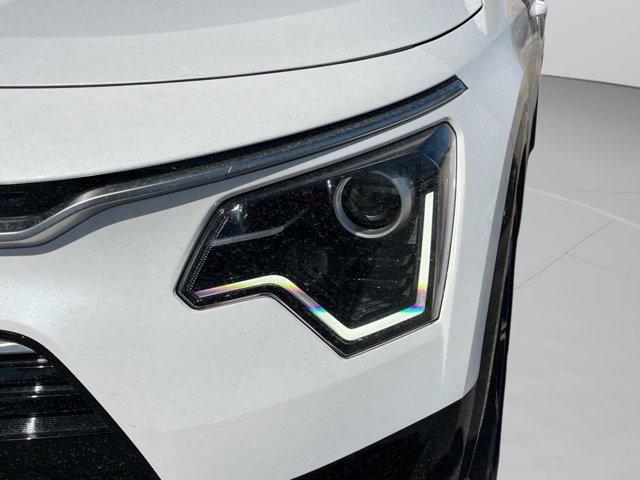 new 2025 Kia Niro car, priced at $32,535