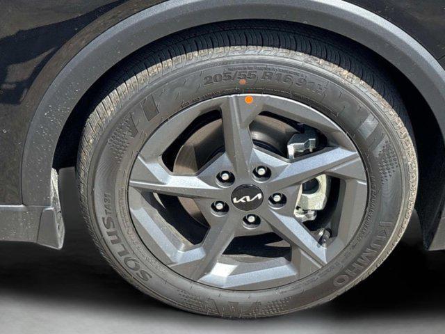 new 2025 Kia K4 car, priced at $23,514