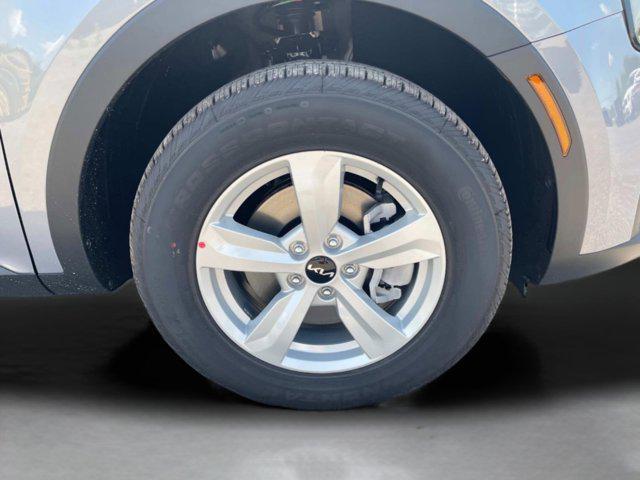 new 2025 Kia Sorento car, priced at $32,130