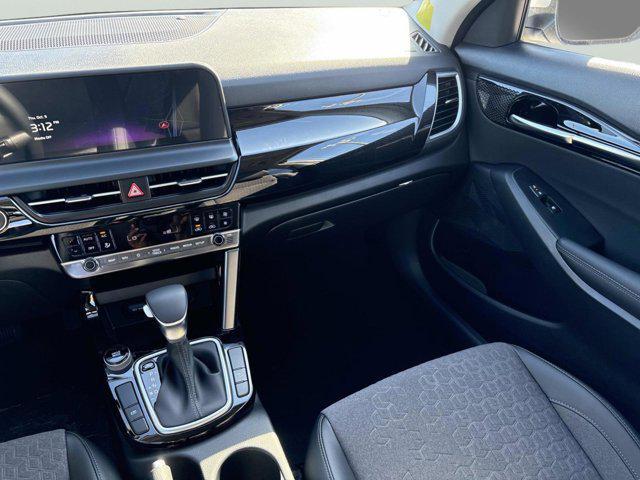 new 2026 Kia Seltos car, priced at $26,117