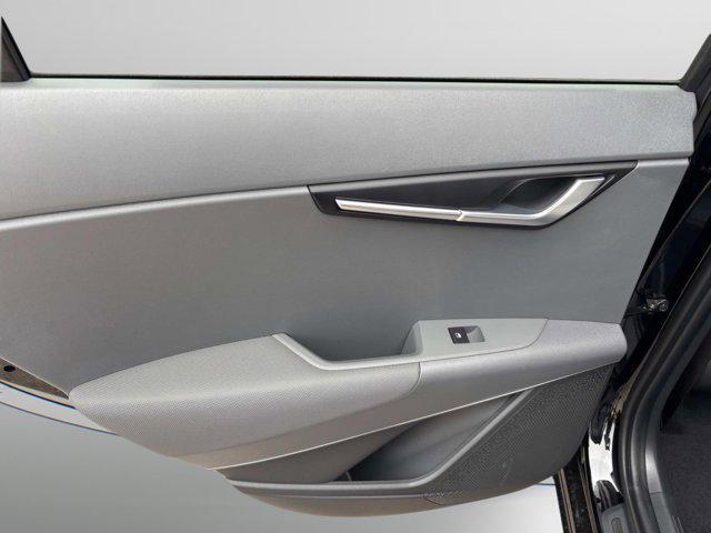 new 2025 Kia Niro car, priced at $35,855